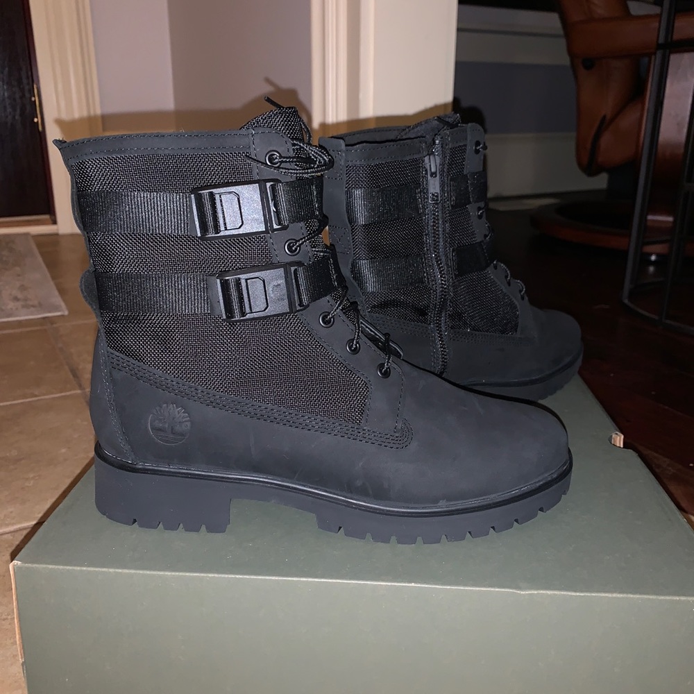NWT Timberland Combat Boots